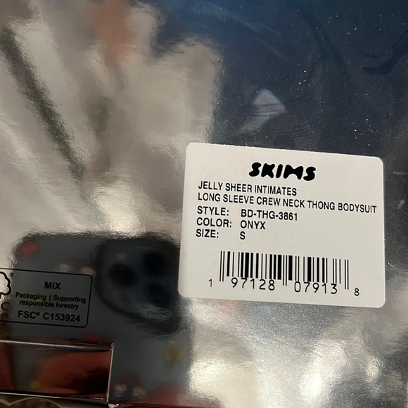 SWAROVSKI X SKIMS JELLY SHEER LONG SLEEVE CREW NECK BODYSUIT | ONYX - Picture 7 of 7